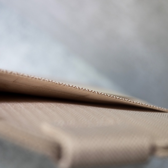 LINDSAY ALBANESE New Limited Edition Daily Laptop Clutch Sleeve Case 15 X 10.5 - Picture 5 of 5